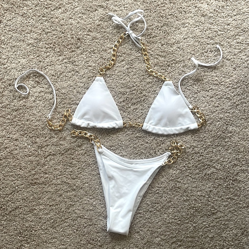 Amazon White Bikini with gold chain detail